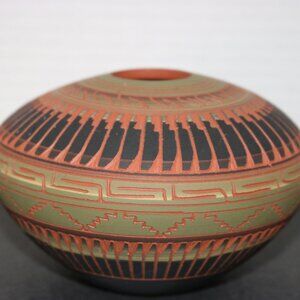 Vtg Michael Charlie Navajo Etch Seed Pot Native American Art Pottery 2½" Signed